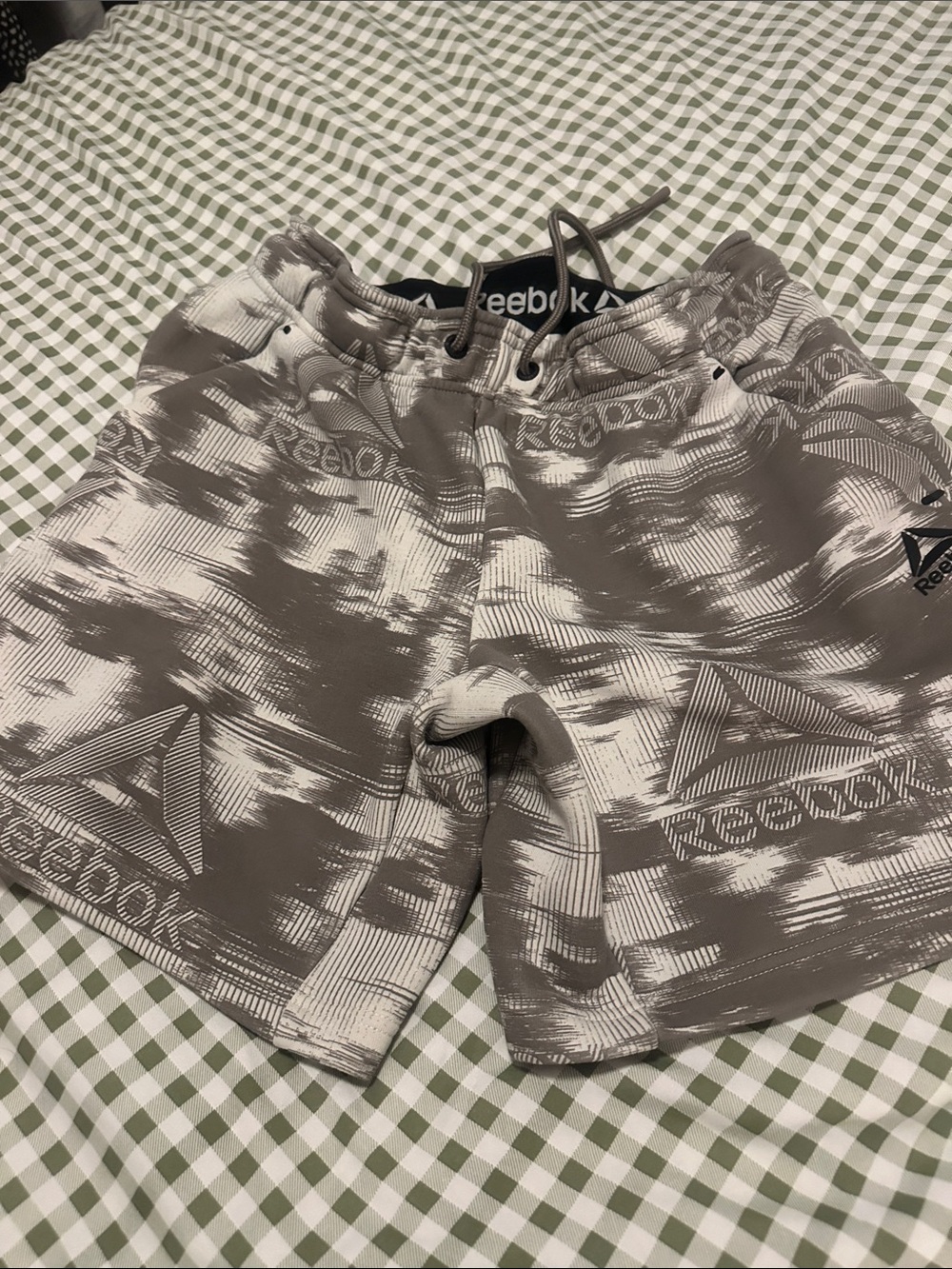 Reebok Men’s Gray and White Abstract Athletic Shorts